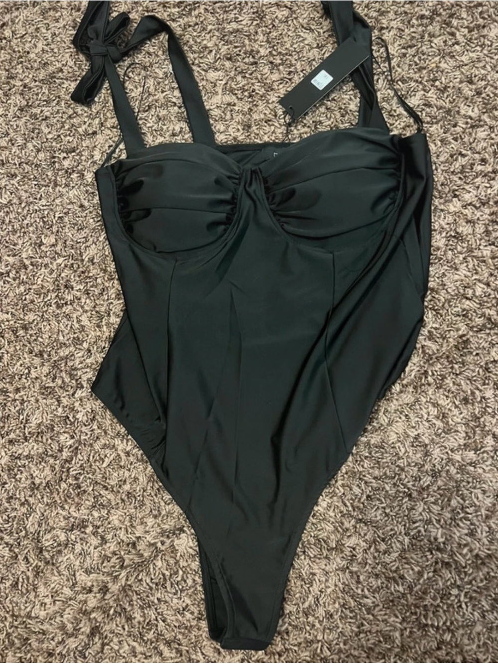 Black Sweetheart Tie-Strap Bodysuit